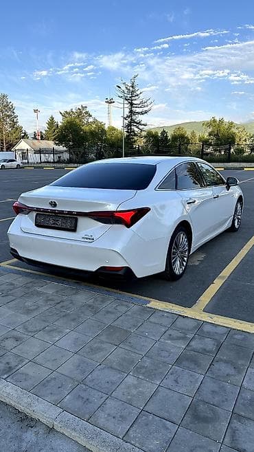 lexus 2004: Toyota Avalon: 2019 г., 2.5 л, Вариатор, Гибрид, Седан — 10