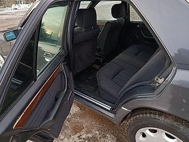 компьютер мерс: Mercedes-Benz W124: 1989 г., 2 л, Ручные, Бензин, Седан — 10