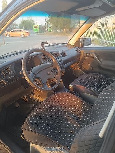 рейка гольф: Volkswagen Golf: 1994 г., Хэтчбэк — 9