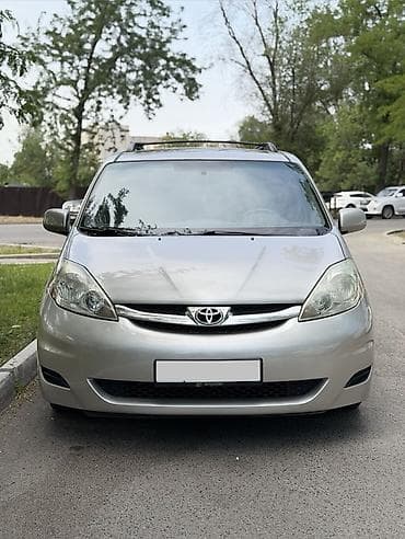 mazda 3 2007: Toyota Sienna: 2007 г., 3.5 л, Автомат, Газ, Минивэн — 1