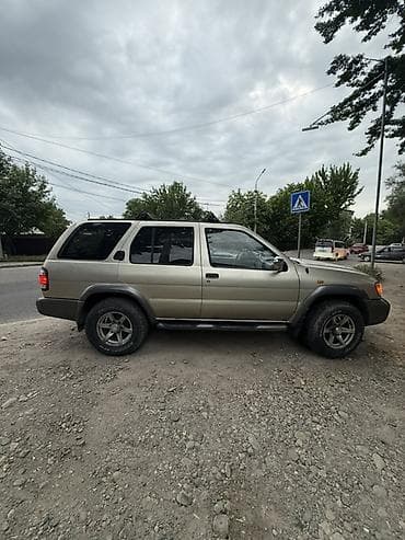 теранно: Nissan Terrano II: 1999 г., 3.3 л, Механика, Бензин, Внедорожник — 2