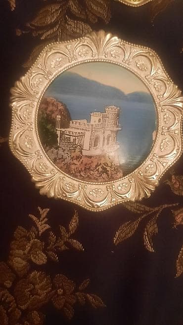 Другой декор и предметы интерьера: Набор декоративных настенных тарелок с видами классических парков и — 5