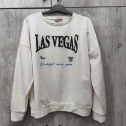 женская джинсовая одежда больших размеров: Вельветовый сарафан-44-46р-500с Юбка джинсовая -44-46р-1200с Штаны — 23