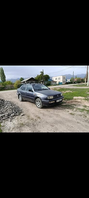 Volkswagen: Volkswagen Vento: 1994 г., Механика, Бензин, Седан — 1