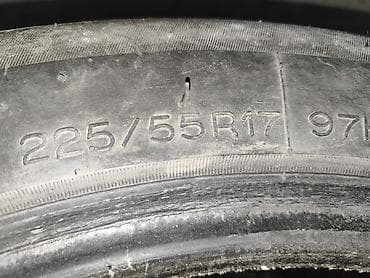 55: Летняя автомобильная шина 225/55 R17 97H. Характеристики: - Размер — 2