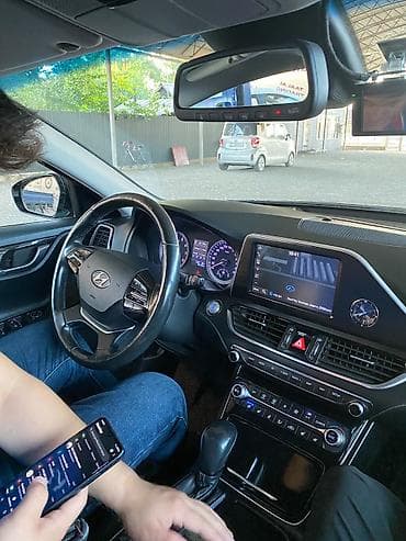 e klass: Hyundai Grandeur: 2019 г., 2.4 л, Автомат, Седан — 4