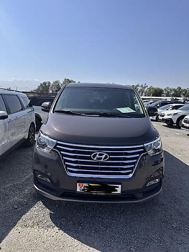 Hyundai Starex: 2019 г., 2.5 л, Автомат, Дизель, Минивэн — 1