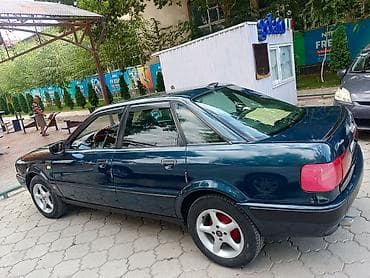 ауди 80 гитара: Audi 80: 1992 г., Седан — 7