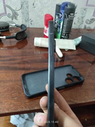 ноутбук бу бишкек: Redmi, Redmi 13, Б/у, 128 ГБ, цвет - Черный, 2 SIM — 4