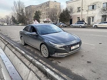 Продажа авто: Hyundai Avante: 2021 г., Автомат, Седан — 1