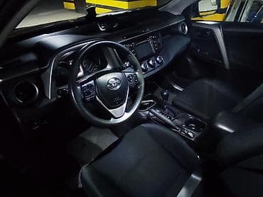 Toyota: Toyota RAV4: 2018 г., 2.5 л, Автомат, Бензин, Кроссовер — 9
