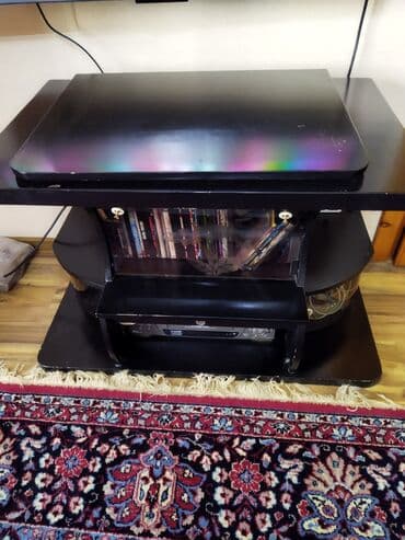 куплю не рабочие телевизор: Продаю полку под большой телевизор — 3