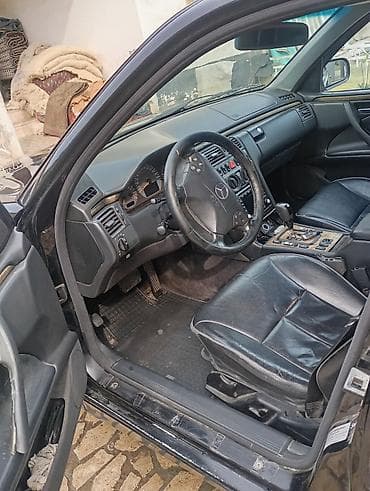 devo lasetti: Mercedes-Benz E-Class: 2001 г., Седан — 8