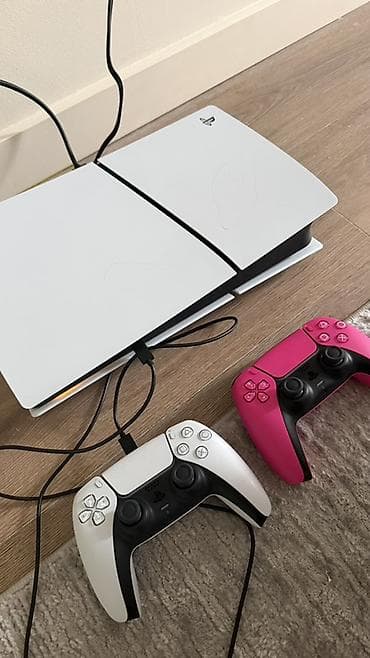 плайстатион 5: Игровая консоль Sony PlayStation 5 (полноразмерная версия) с двумя — 1