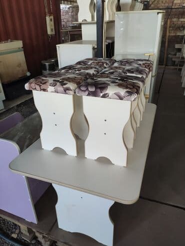 купить стол и табуретки на кухню: Кухонный стол и стул — 5