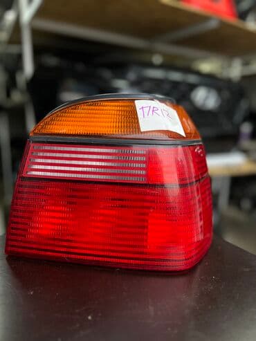купить двигатель гольф 2: Задний правый стоп-сигнал Volkswagen 1992 г., Б/у, Оригинал, Германия — 1