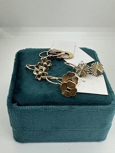 золото чысы: Сөйкөлөр, Үлгүсү 583, Кыстырмасыз, Аялдарга, Советтик (СССР) — 1