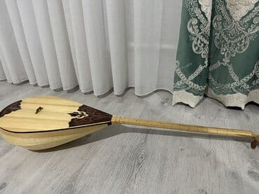 пианино для детей: Казахская домбра (двухструнная щипковая лютня) - Корпус грушевидной — 2