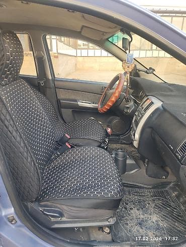 авто в бишкеке продажа: Hyundai Getz: 2004 г., 1.6 л, Механика, Бензин, Седан — 5