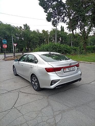 Продажа авто: Kia Forte: 2019 г., 2 л, Автомат, Бензин, Седан — 5