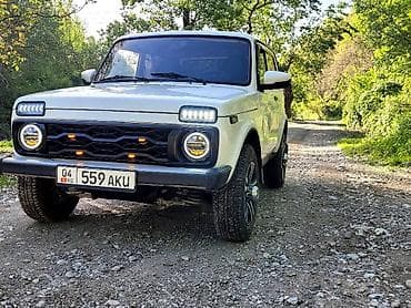 idemitsu zepro 5w30 бишкек цена: ВАЗ (ЛАДА) 4x4 Niva: 2009 г., 1.7 л, Кол менен иштөөчү, Бензин, Жол тандабас — 1