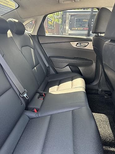 копот на спринтер: Kia K3: 2019 г., 1.6 л, Вариатор, Бензин, Седан — 5