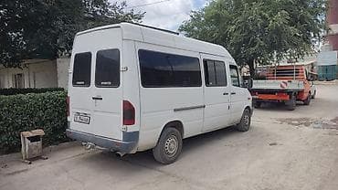 v class: Mercedes-Benz Sprinter (первое поколение, длинная база, высокая — 2