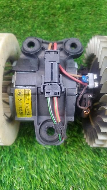 e53 4 8: BMW X5 E53 Моторчик печки 23 3.0 i OEM: В отличном состоянии, очень — 4