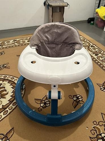 Ходунки для малыша - Круглая устойчивая база на колесиках для легкого