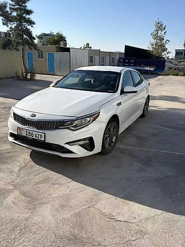 Kia Optima: 2019 г.