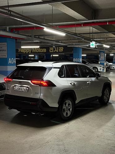 дубликат ключа от машины: Toyota RAV4: 2019 г., 2.5 л, Автомат, Бензин, Кроссовер — 2