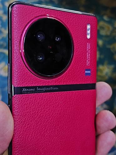 vivo y28: Vivo X90s, Б/у, 256 ГБ, цвет - Красный, 2 SIM — 2