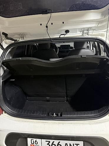 авто 200000 сом: Kia Morning: 2019 г., 1 л, Автомат, Бензин, Хэтчбэк — 9