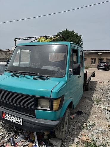 продаю или менаю: Эвакуатор, Mercedes-Benz, 1991 г., Прямая — 3