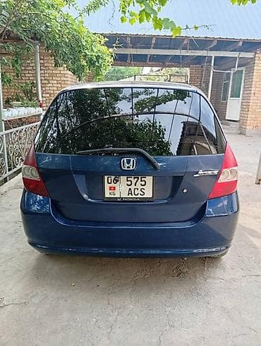 Honda Jazz: 2004 г., 1.4 л, Вариатор, Бензин, Хэтчбэк