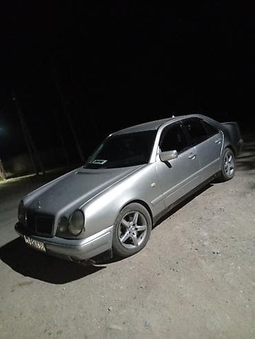 мерс 209: Mercedes-Benz E-Class: 1999 г., 2.4 л, Автомат, Бензин, Седан — 5