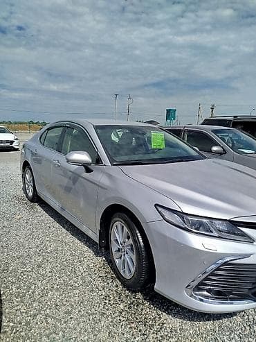 75 гдн: Toyota Camry: 2023 г., 2.5 л, Автомат, Бензин, Седан — 2