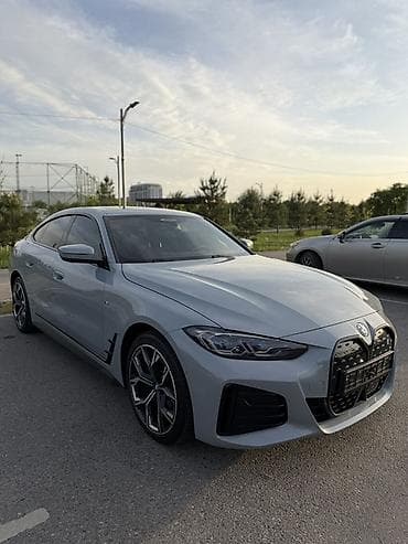 x 7: BMW i4: 2023 г., 10 л, Автомат, Электромобиль, Лифтбек — 3