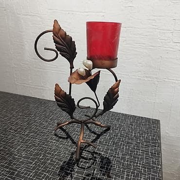 грин лиф: В Бишкеке Подсвечник, выполненный в виде стебля с листьями — 6