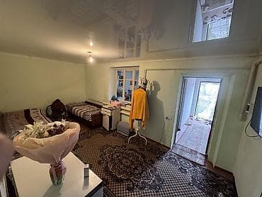 kg house: Продаю Дом находится в центре барачного типа в токмаке чуй покровке 4 — 6