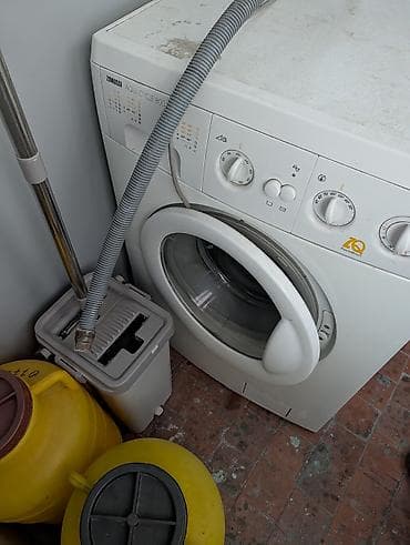 Стиральная машина Zanussi AQUACYCLE 800 - Фронтальная загрузка - — 1