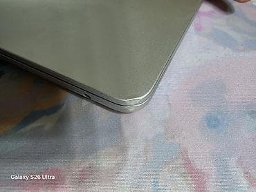 Ноутбуки Apple (MacBook): Продам MacBook Air M4 (2025), 13", 16 ГБ Продаю практически новый — 5