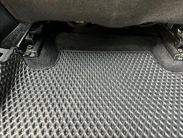 Продажа авто: Toyota RAV4: 2005 г., 2.4 л, Автомат, Бензин, Хэтчбэк — 5