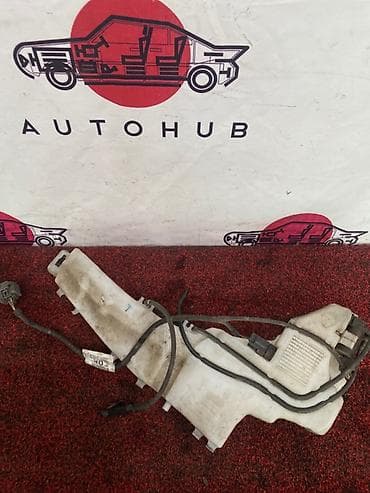down pipe: Бачок Ford 2006 г., Б/у, Оригинал, Япония — 1