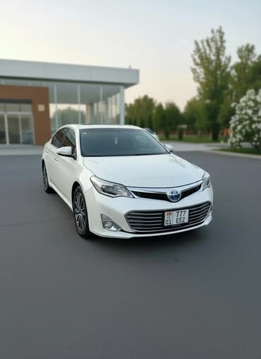срочно продаю в связи с переездом: Toyota Avalon: 2013 г., 2.5 л, Автомат, Гибрид, Седан — 4