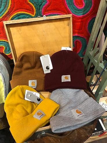 Пальто: Шапка бини Carhartt. Базовая шапка в каждом гардеробе. Теплые — 10