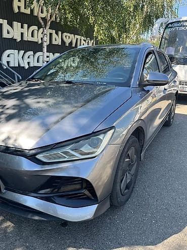 запчасти для byd: BYD E2: 2023 г., Электромобиль, Хэтчбэк — 2