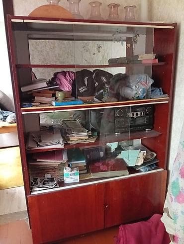 вещи для женщин: Стенка-шкаф, Тип стенки-шкафа: Советская, Для зала, Особенности: Для хранения посуды — 1