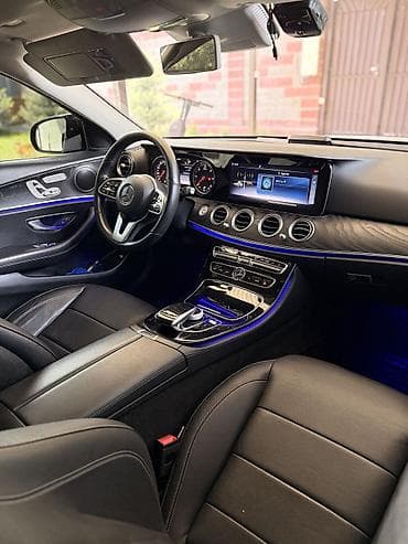 bmw e29: Mercedes-Benz E-Class: 2018 г., Автомат, Бензин, Седан — 9