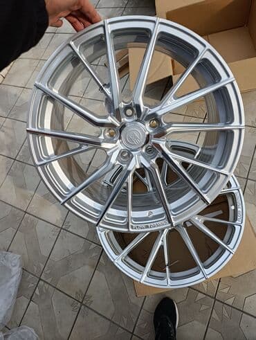 купить диски на хонда степвагон: Литые Диски R 18 Vossen, Комплект, отверстий - 5, Новый — 2